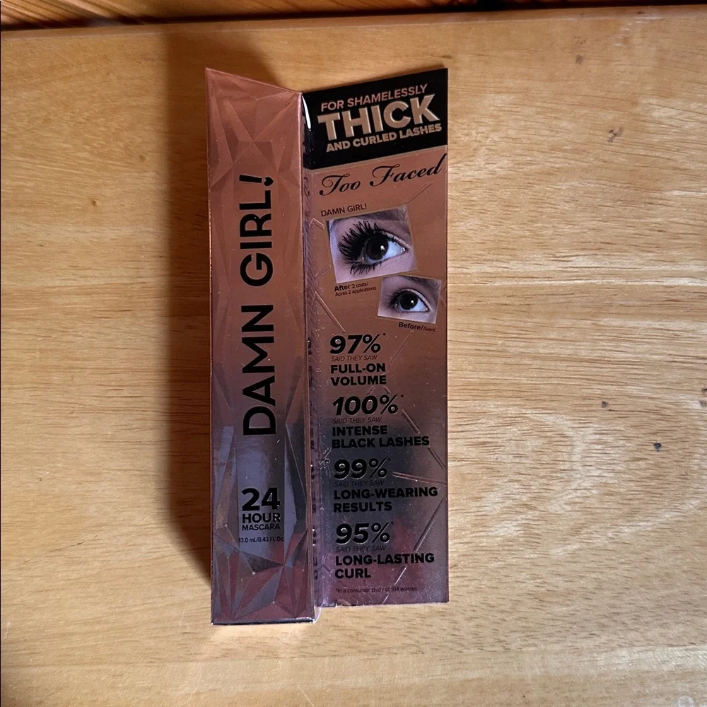 Too Faced Damn Girl Volumizing Mascara